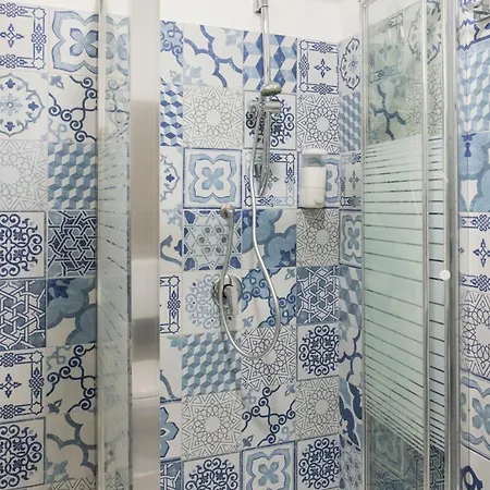 Center מלון ספרלונגה